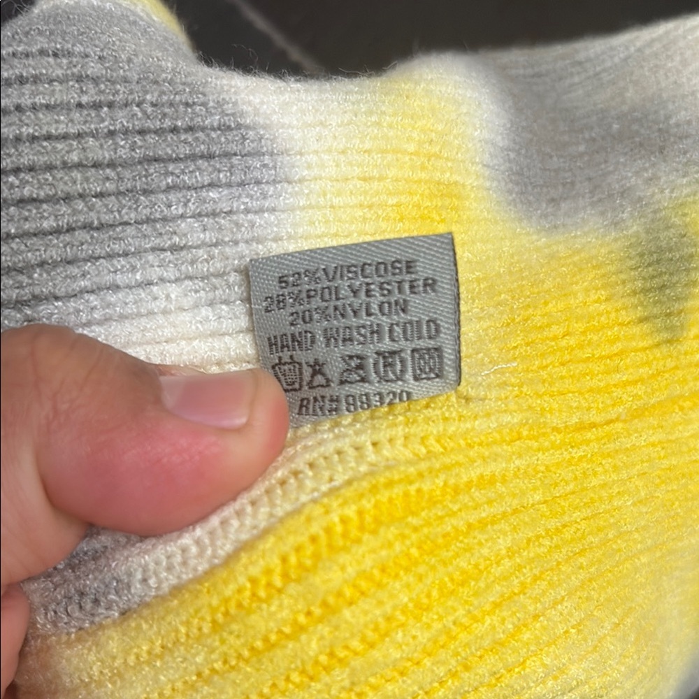 NWT. C.C KIDS Tie dye Pom Beanie - Picture 4 of 5